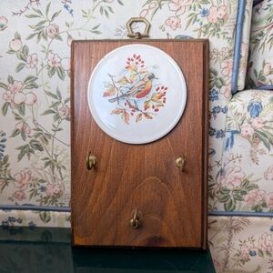 Vtg Wood Wall Hook with Bird